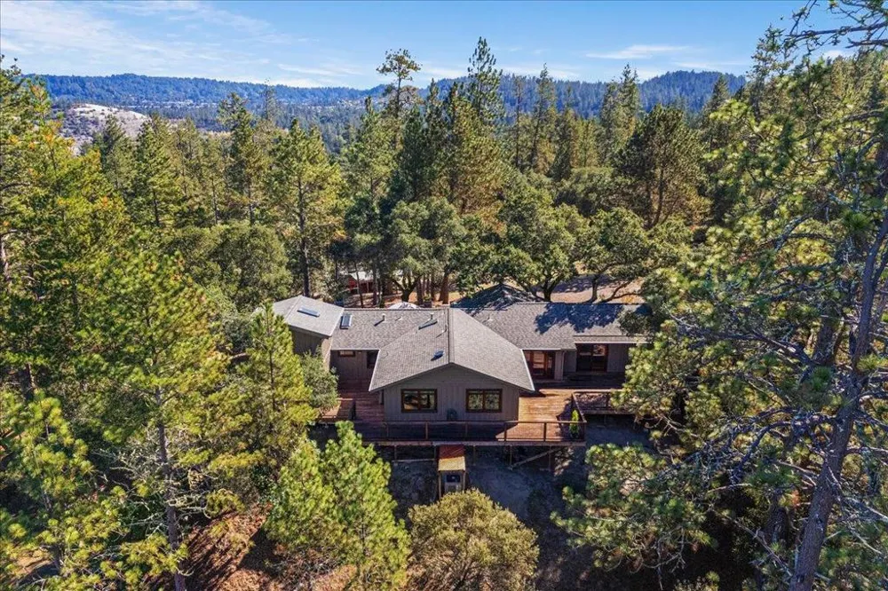 7409 Hihn Road Ben Lomond, CA 95005