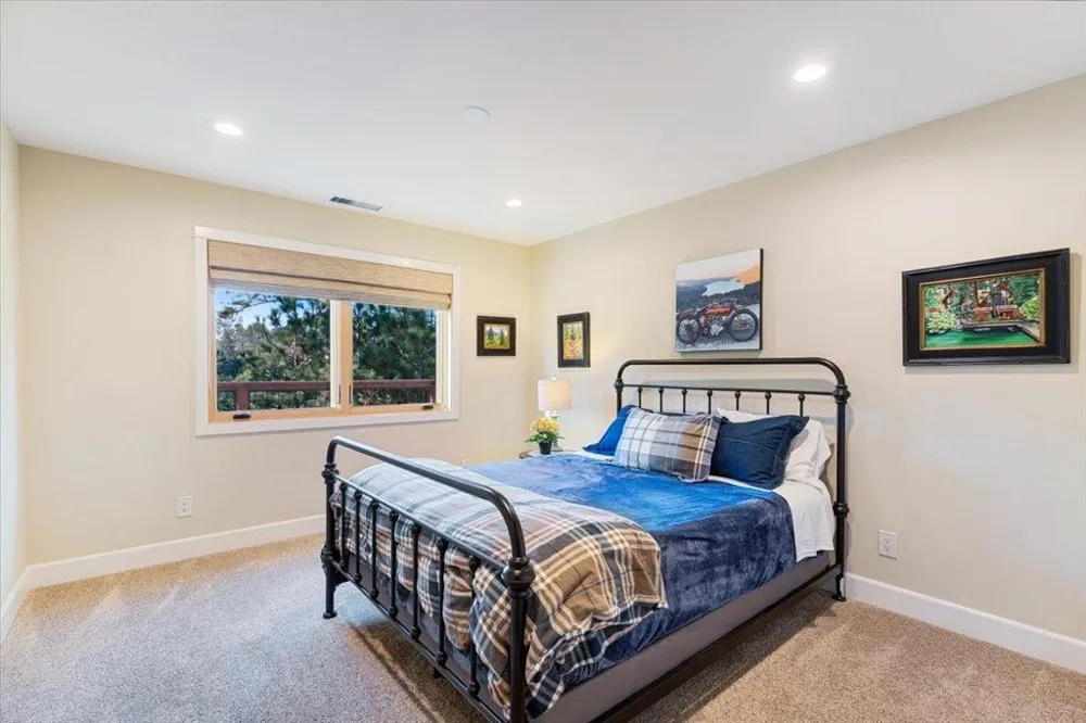 7409 Hihn Road Ben Lomond, CA 95005