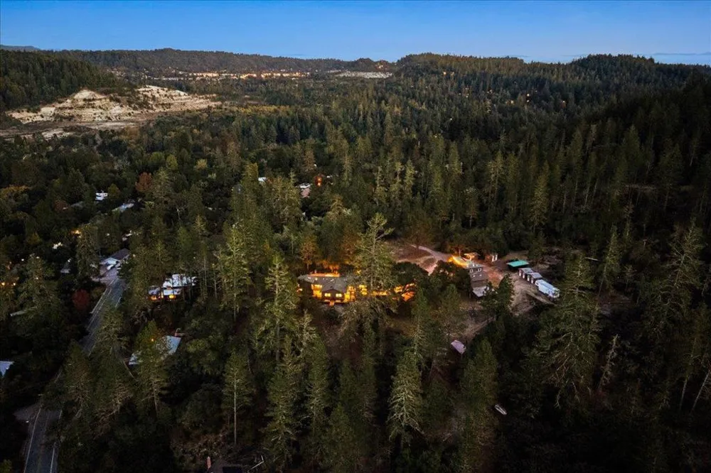 7409 Hihn Road Ben Lomond, CA 95005