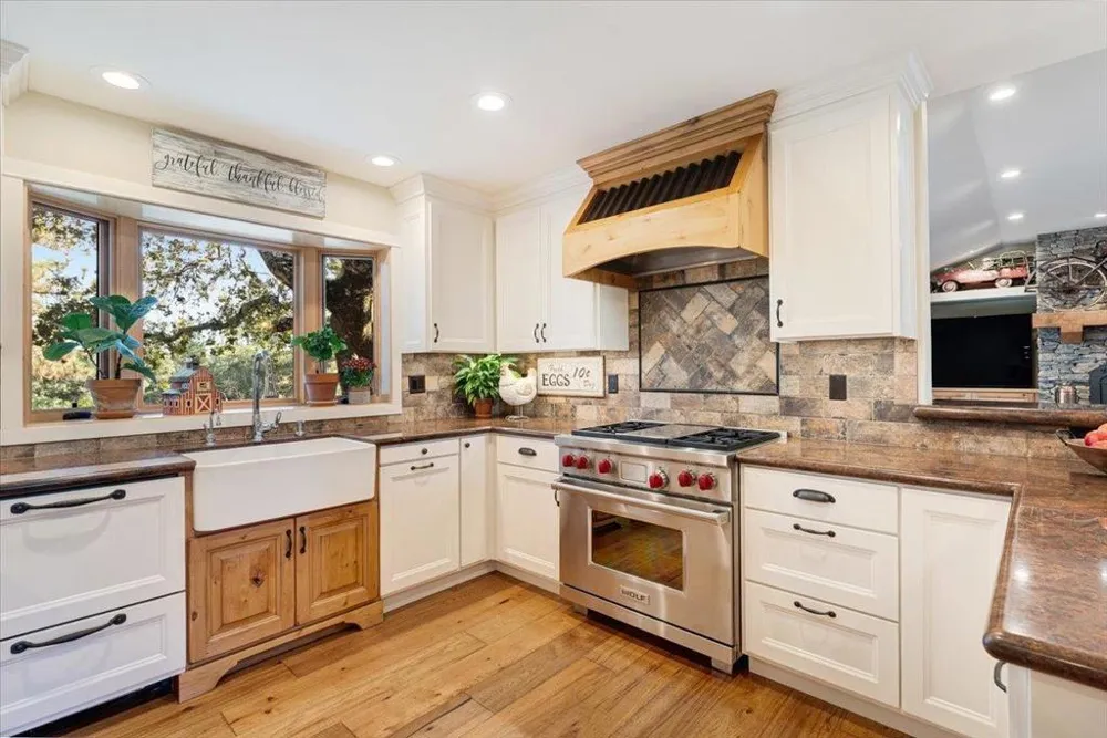 7409 Hihn Road Ben Lomond, CA 95005