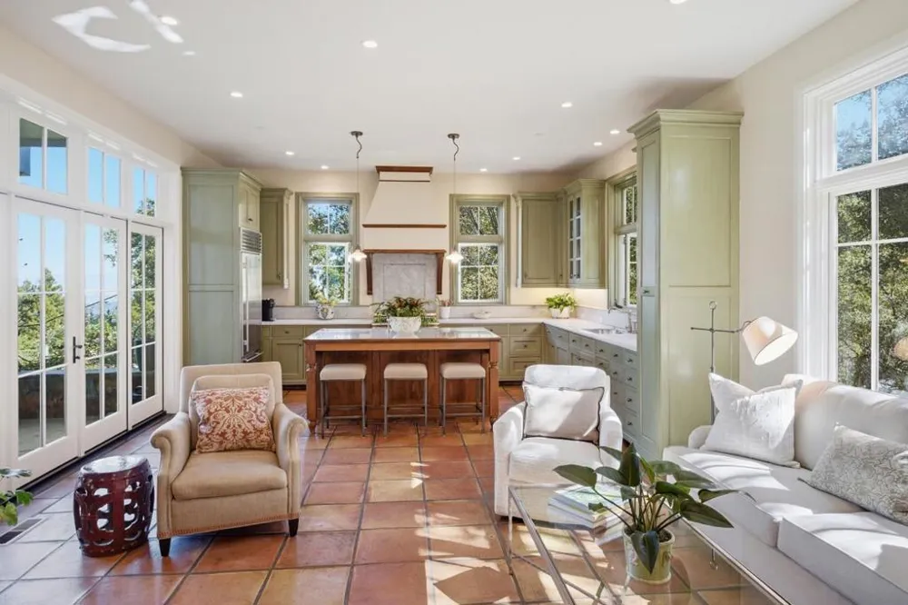 950 Espinosa Road Woodside, CA 94062