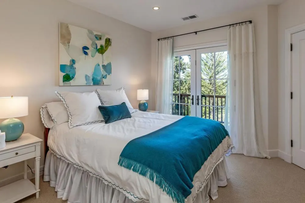 950 Espinosa Road Woodside, CA 94062