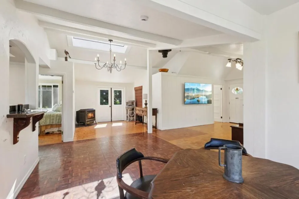 122 Strawberry Canyon Road Royal Oaks, CA 95076