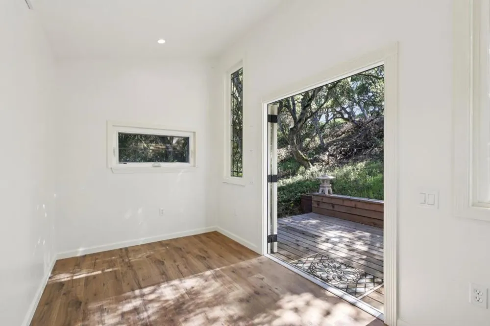 122 Strawberry Canyon Road Royal Oaks, CA 95076