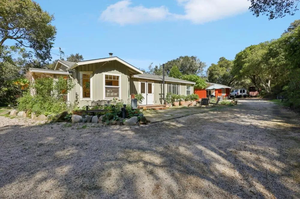 122 Strawberry Canyon Road Royal Oaks, CA 95076