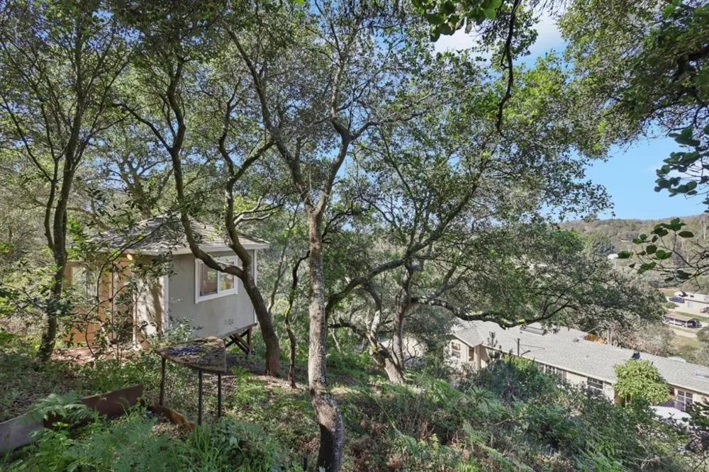 122 Strawberry Canyon Road Royal Oaks, CA 95076