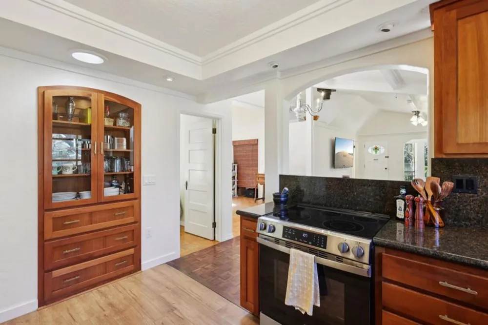 122 Strawberry Canyon Road Royal Oaks, CA 95076