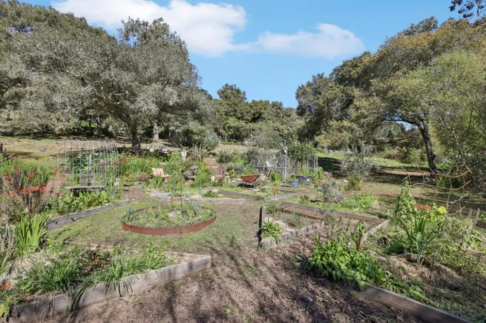 122 Strawberry Canyon Road Royal Oaks, CA 95076