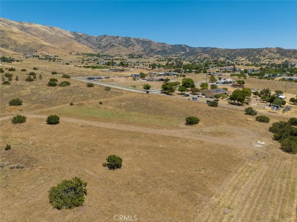 2 Hannah Ct Shannondale Acton, CA 93510