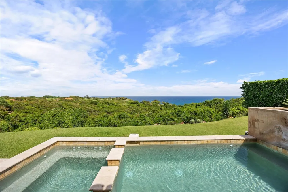 2 OCEAN GOLF VILLA ROYAL ISABELA Isabela, PR 00662