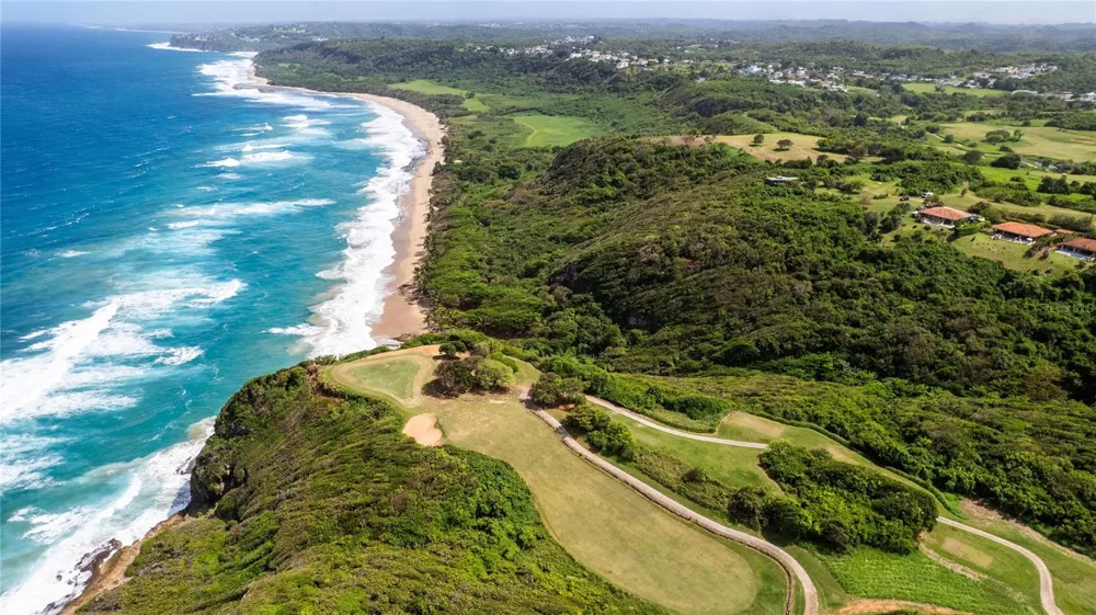 2 OCEAN GOLF VILLA ROYAL ISABELA Isabela, PR 00662