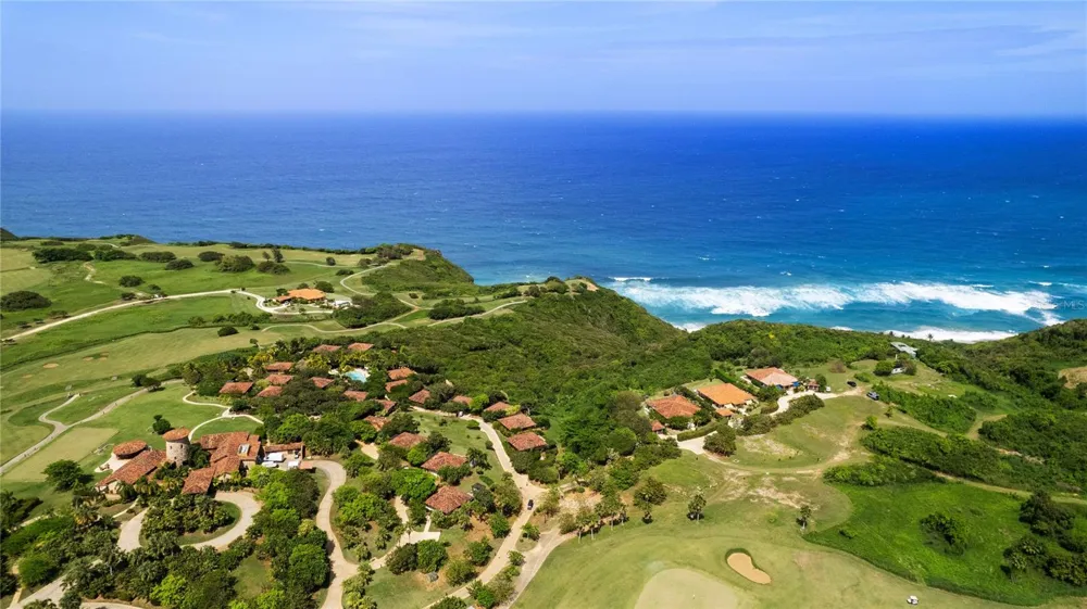 2 OCEAN GOLF VILLA ROYAL ISABELA Isabela, PR 00662