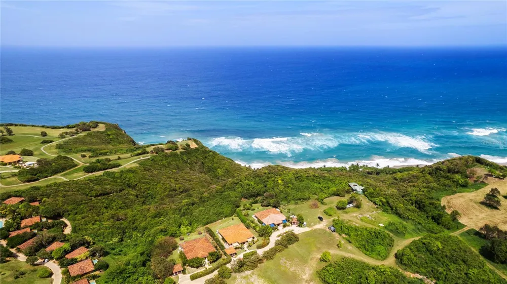 2 OCEAN GOLF VILLA ROYAL ISABELA Isabela, PR 00662