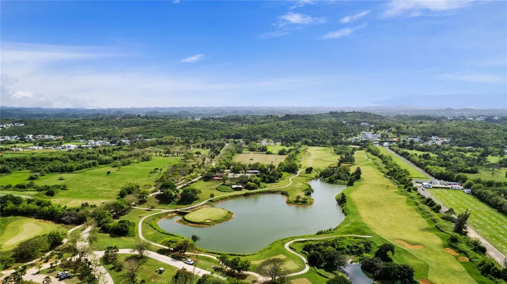2 OCEAN GOLF VILLA ROYAL ISABELA Isabela, PR 00662
