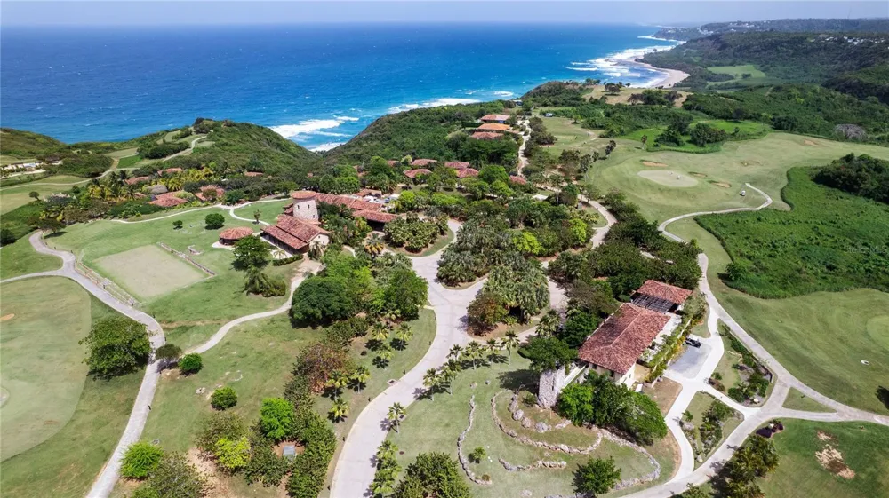 2 OCEAN GOLF VILLA ROYAL ISABELA Isabela, PR 00662