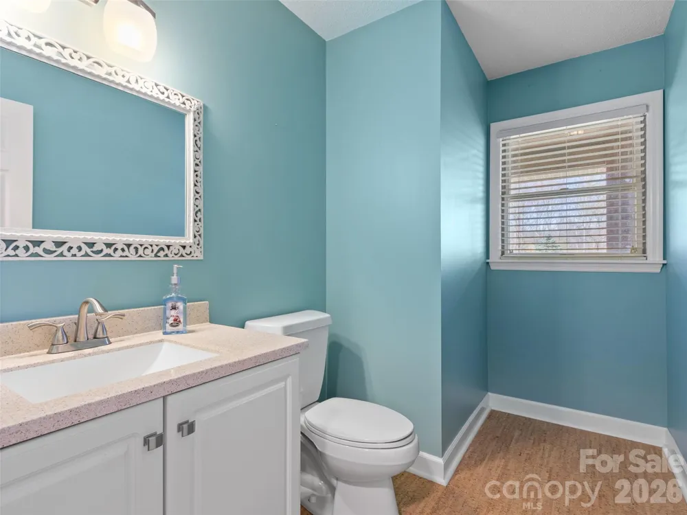 126 Hillcrest Drive Barnardsville, NC 28709
