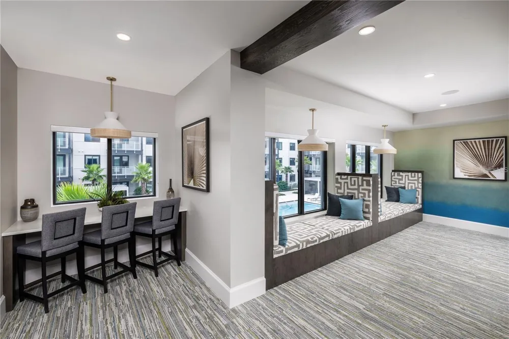 5127 W TYSON AVENUE #TH1 Tampa, FL 33611