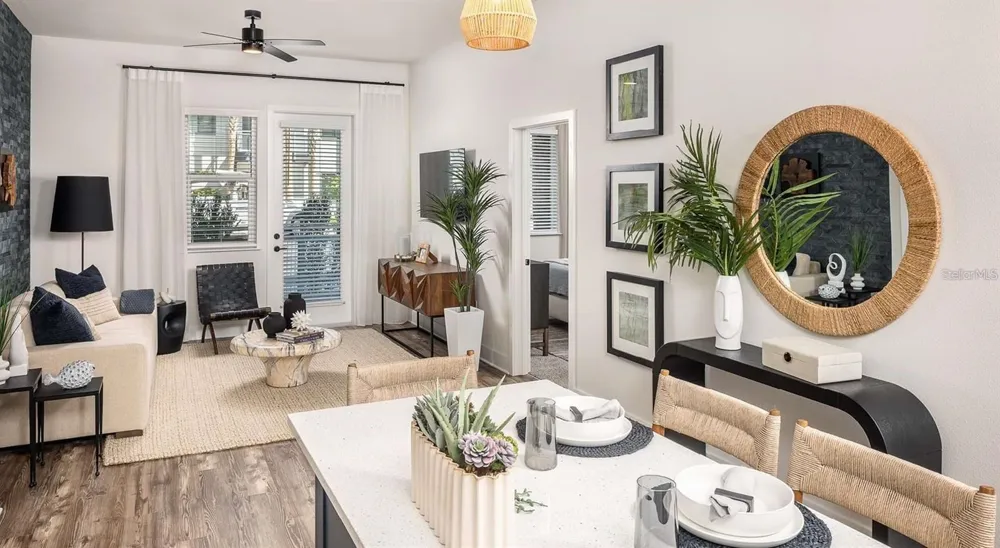 5127 W TYSON AVENUE #TH1 Tampa, FL 33611