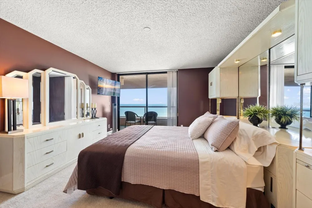 1310 GULF BOULEVARD #10B Clearwater Beach, FL 33767