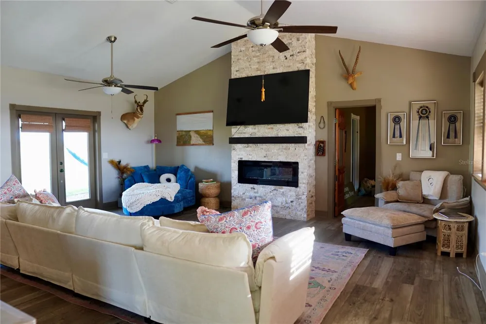 12895 NW GAINESVILLE ROAD Reddick, FL 32686