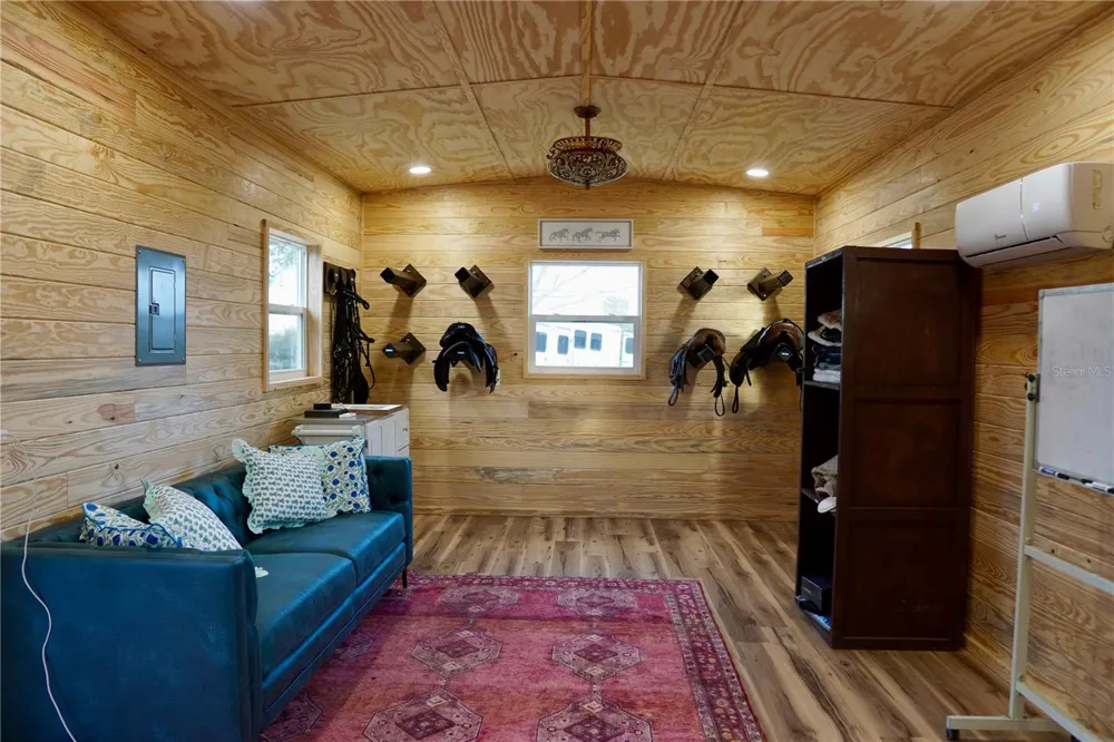 12895 NW GAINESVILLE ROAD Reddick, FL 32686