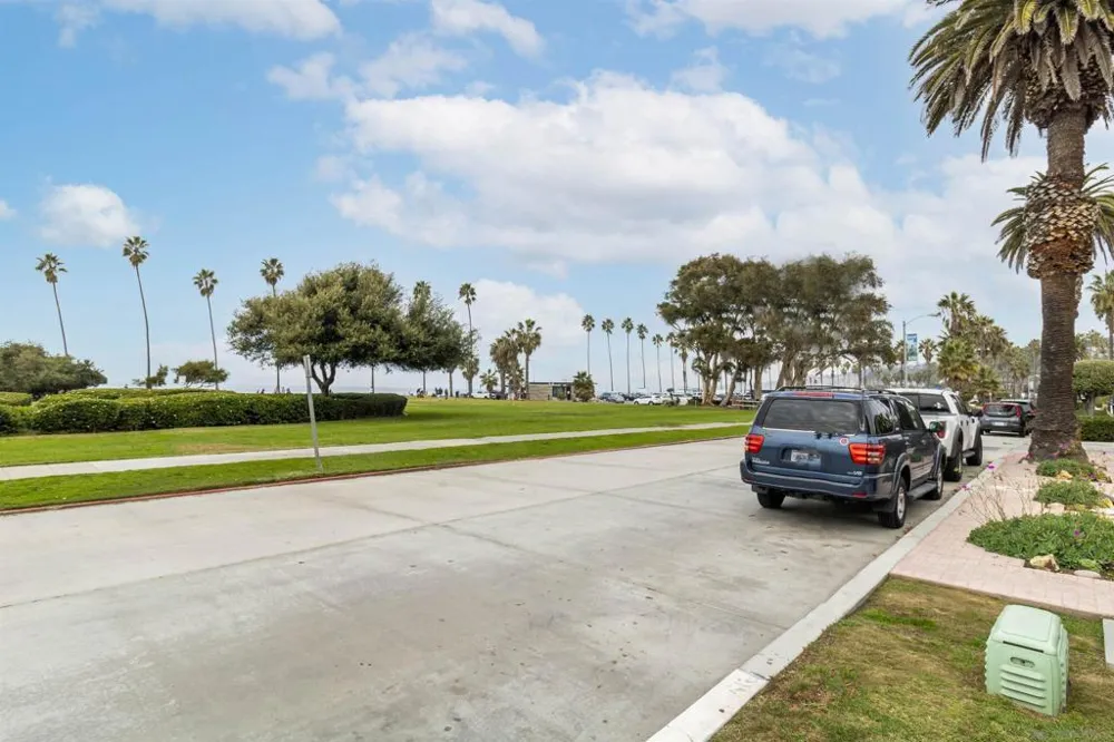 8263 Camino Del Oro #372 La Jolla, CA 92037