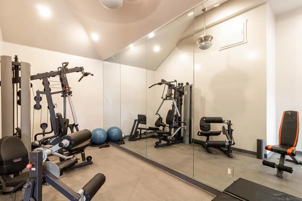 8263 Camino Del Oro #372 La Jolla, CA 92037