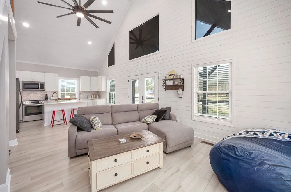 74 Blue Herring Dr Decaturville, TN 38329