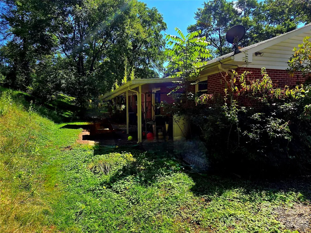 1797 Calvin Edney Road Mars Hill, NC 28754