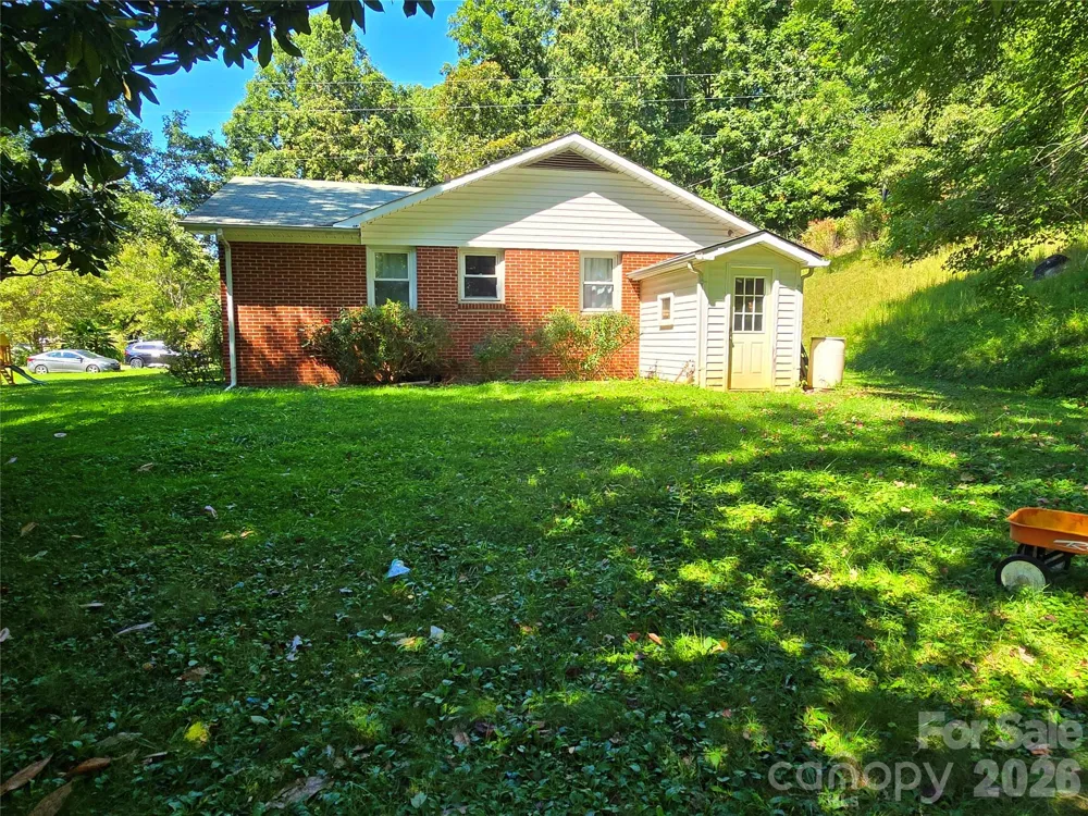 1797 Calvin Edney Road Mars Hill, NC 28754