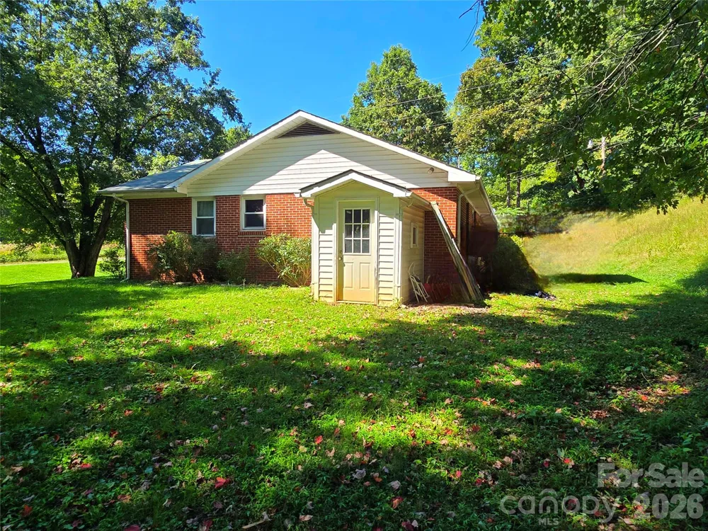 1797 Calvin Edney Road Mars Hill, NC 28754