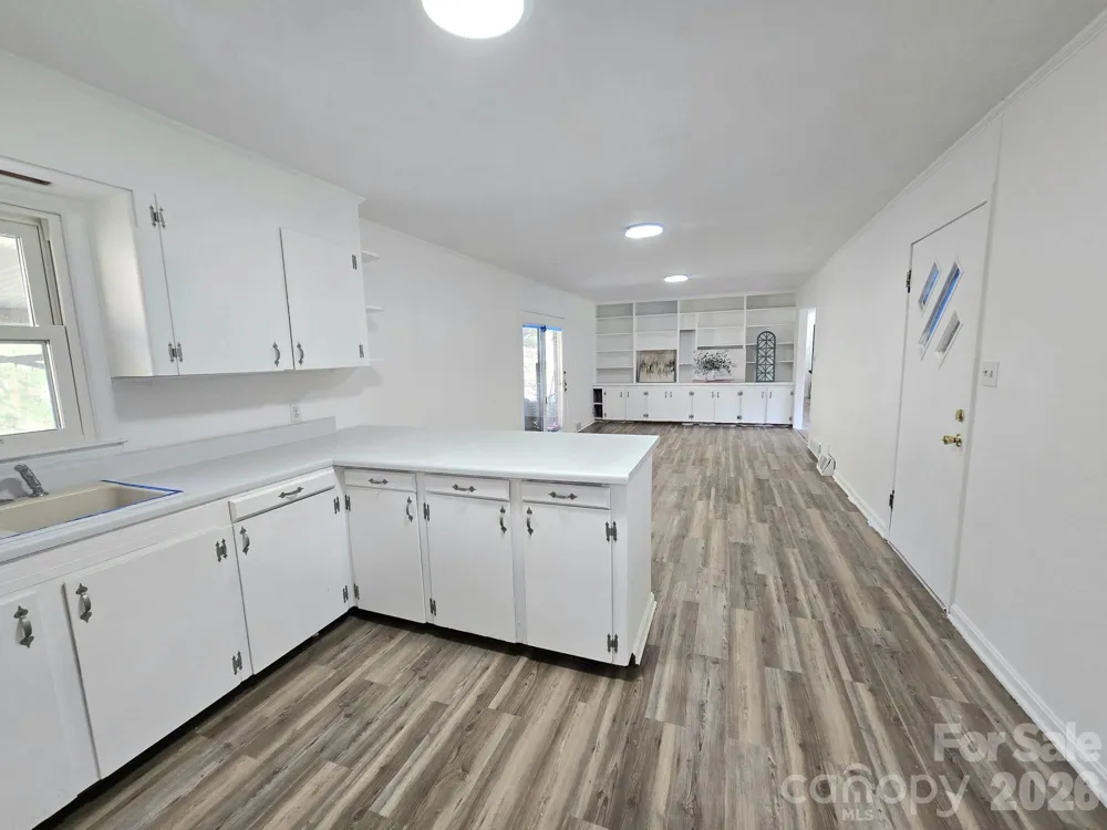 1797 Calvin Edney Road Mars Hill, NC 28754
