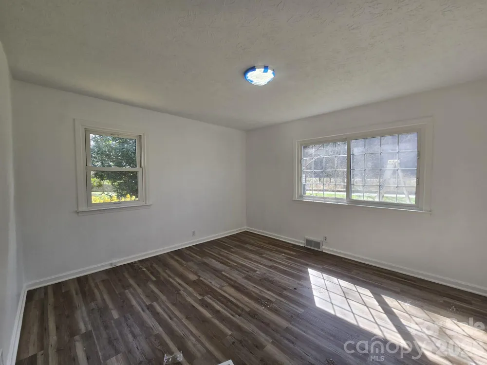 1797 Calvin Edney Road Mars Hill, NC 28754
