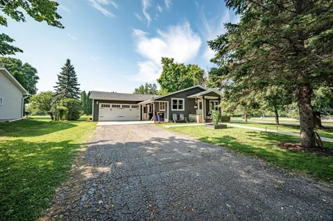 195 W Humble Avenue
