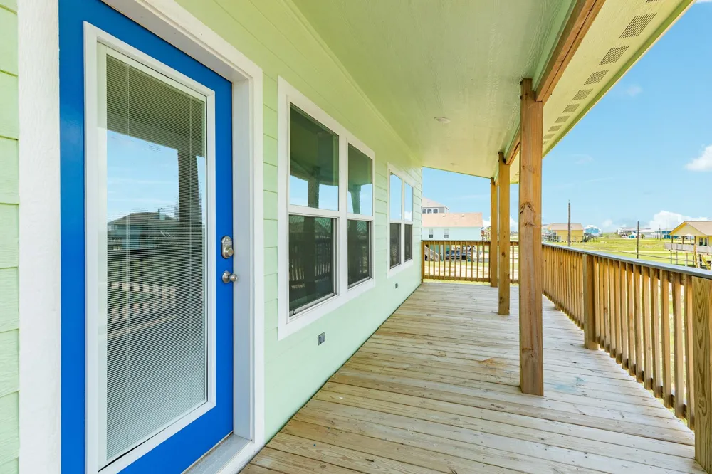 4726 Palm Street Freeport, TX 77541