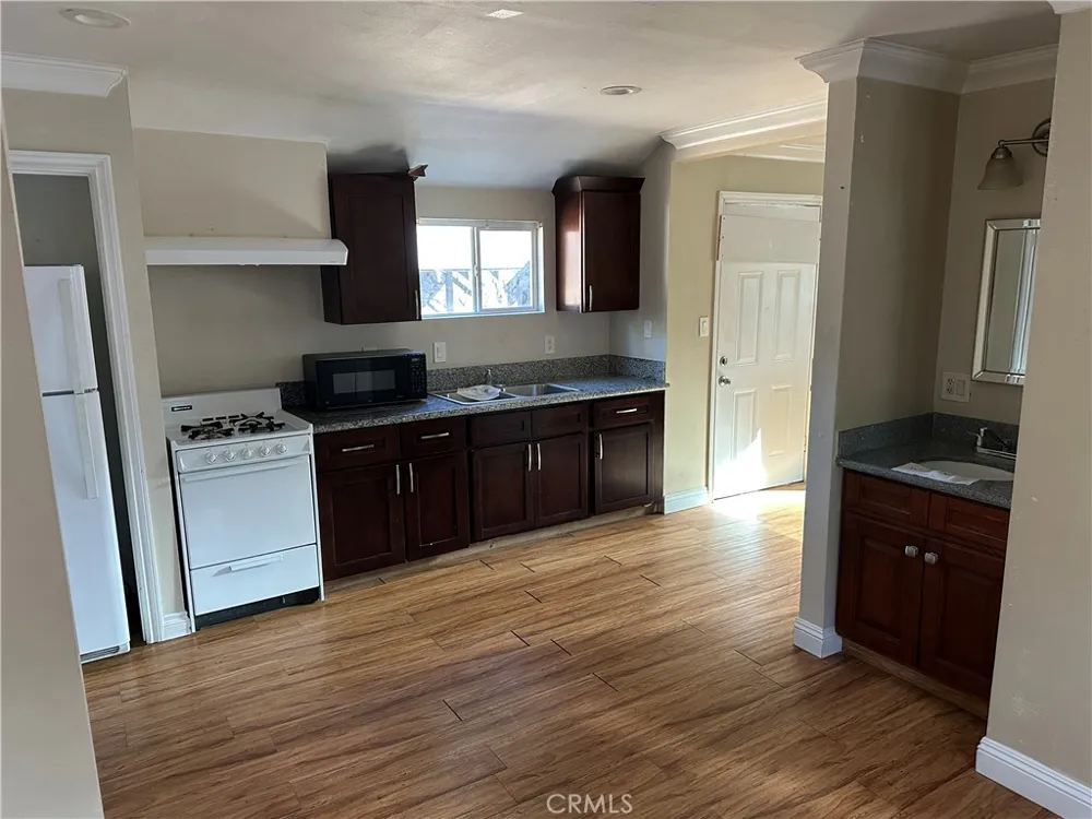 449 Georgia Big Bear Lake, CA 92315
