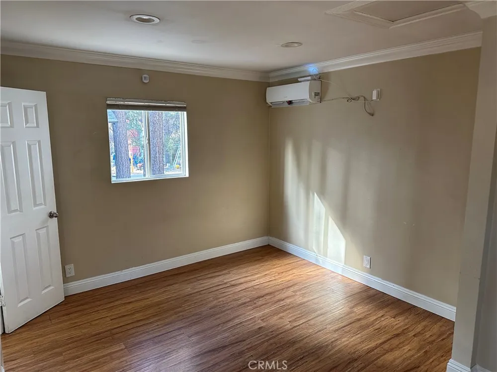 449 Georgia Big Bear Lake, CA 92315