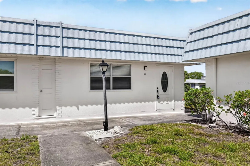 1801 BEDFORD LANE #27 Sun City Center, FL 33573