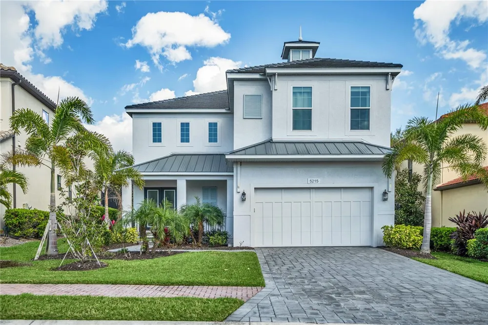 5215 TITLE ROW DRIVE Bradenton, FL 34210