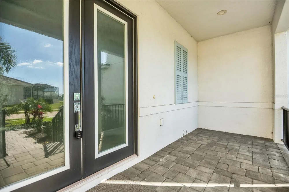 5215 TITLE ROW DRIVE Bradenton, FL 34210