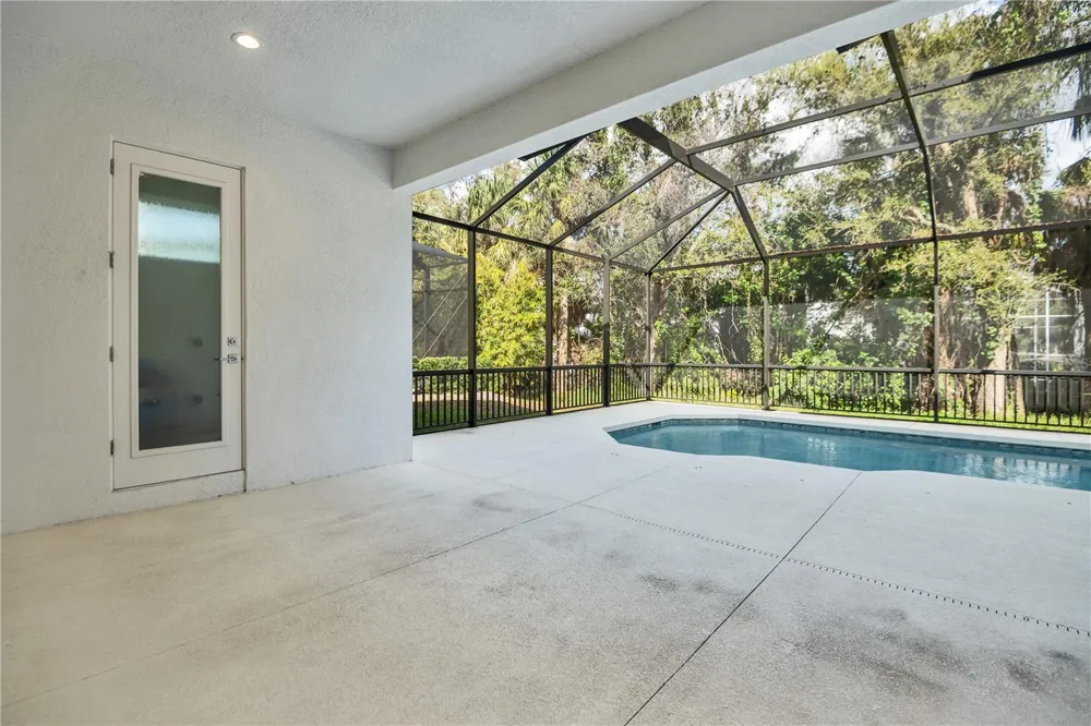 5215 TITLE ROW DRIVE Bradenton, FL 34210