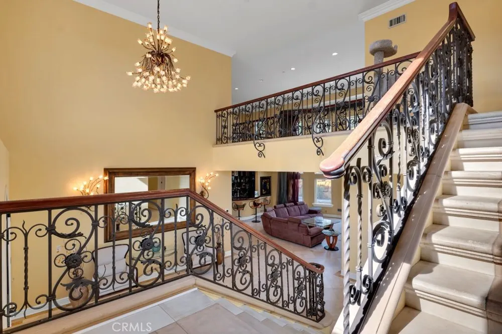 15 Maverick Lane Bell Canyon, CA 91307