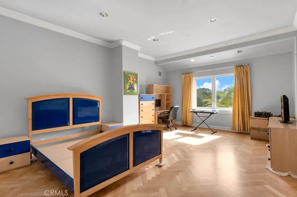 15 Maverick Lane Bell Canyon, CA 91307