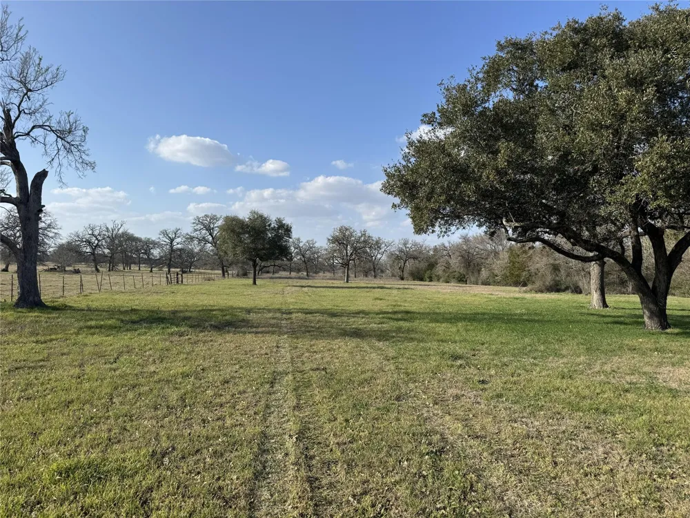 Lewis Road Burton, TX 77835
