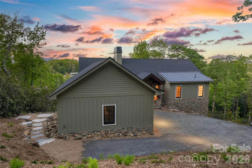 3434 Old Jonas Ridge Road Newland, NC 28657