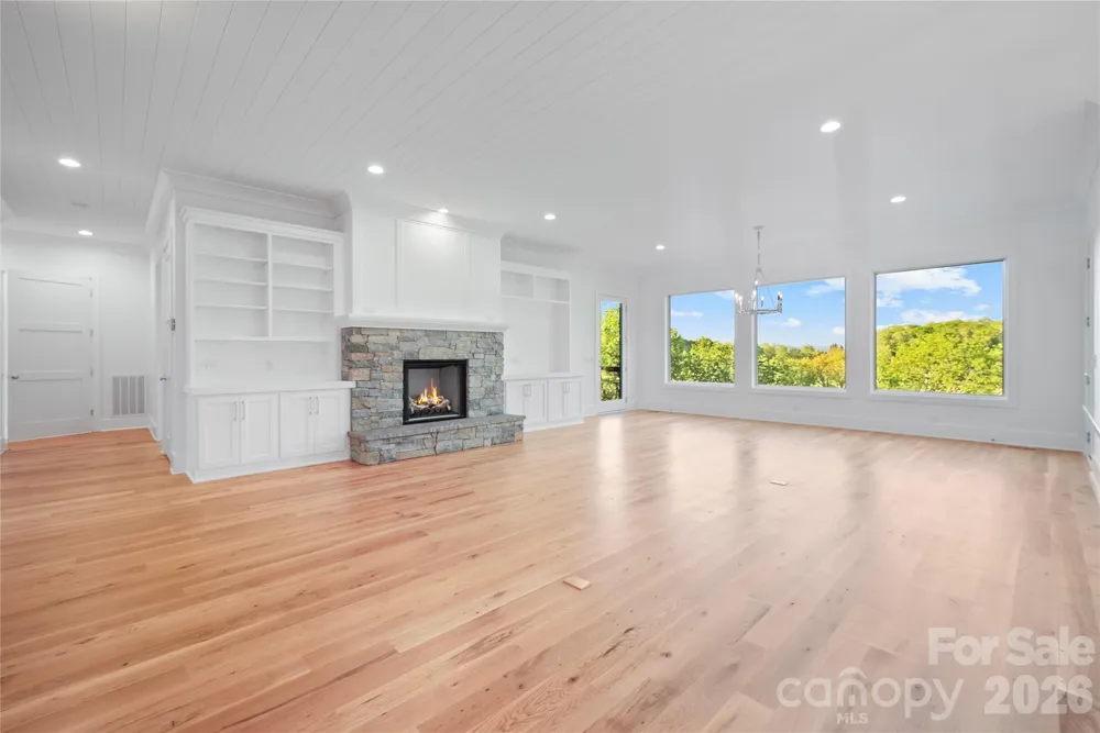 3434 Old Jonas Ridge Road Newland, NC 28657