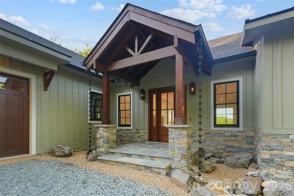 3434 Old Jonas Ridge Road Newland, NC 28657