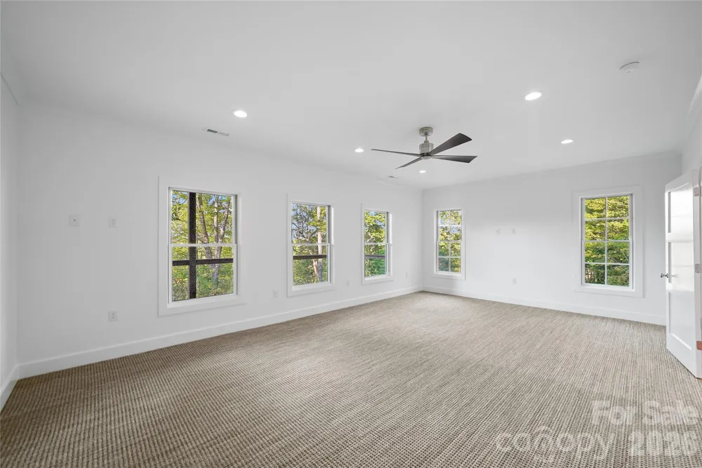 3434 Old Jonas Ridge Road Newland, NC 28657