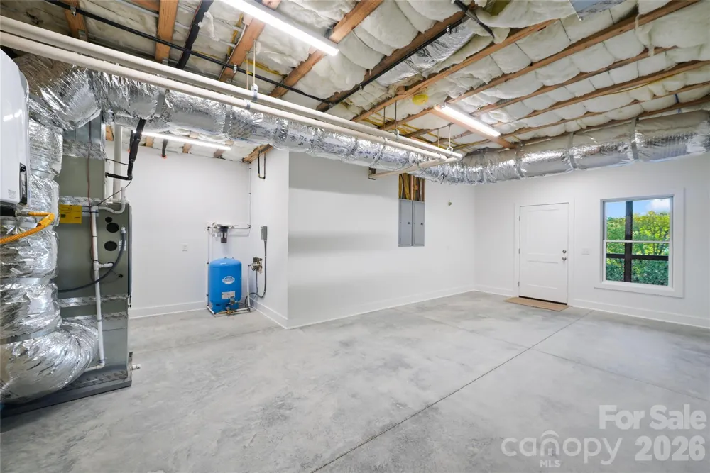 3434 Old Jonas Ridge Road Newland, NC 28657