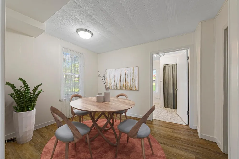 219 Davis Street Le Sueur, MN 56058